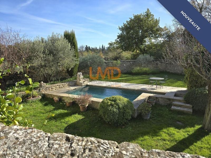 Mas - 190 m² - 8 pièces