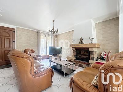 Maison - 121 m² - 7 pièces