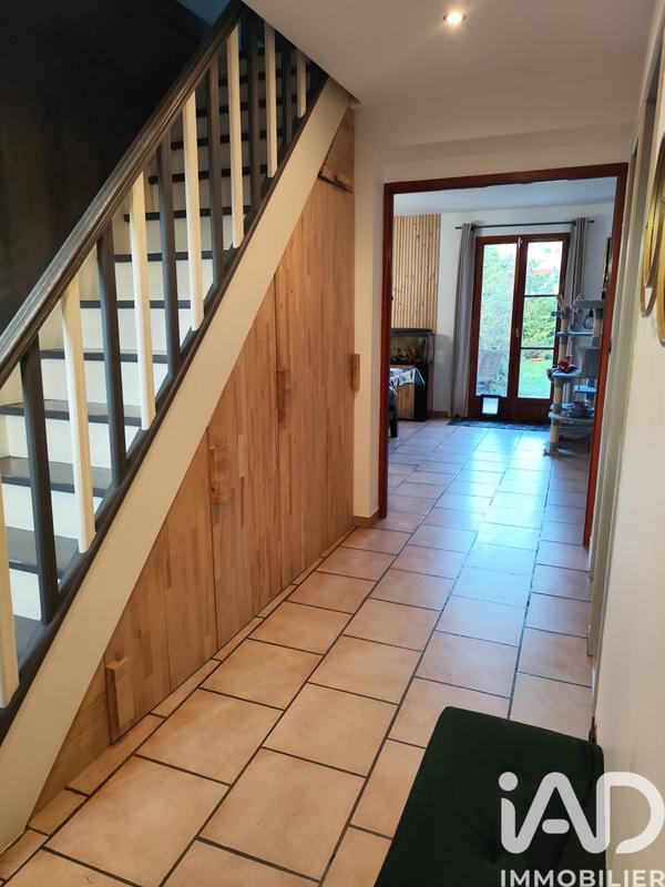 Maison - 107 m² - 6 pièces