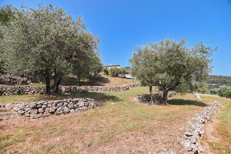 Villa - 265 m² - 5 pièces