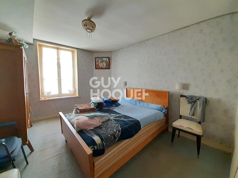 Maison - 99 m² - 4 pièces