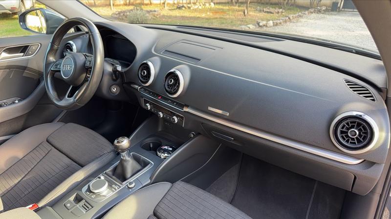 Audi A3 sportback III 1.6 Tdi 116 Design