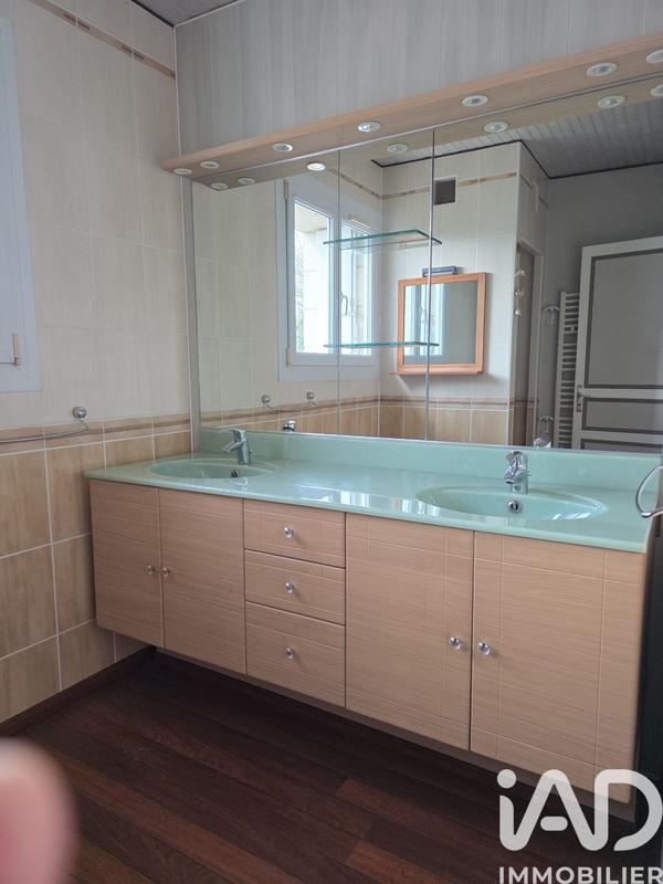 Maison - 120 m² - 4 pièces