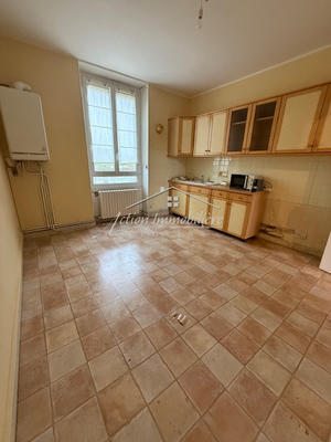 Appartement - 97 m² - 4 pièces