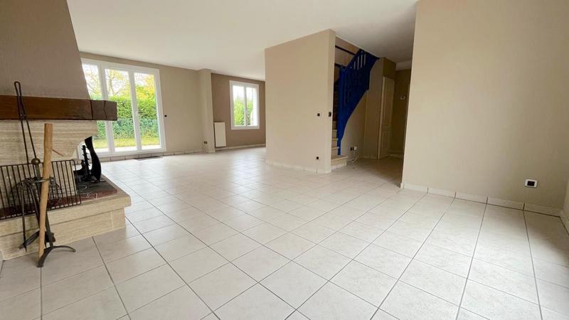 Maison - 140 m² - 6 pièces