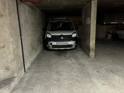 Parking / Garage - 16 m²