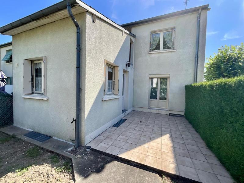 Maison - 80 m² - 4 pièces