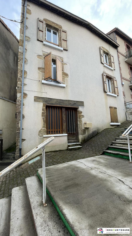 Maison - 119 m² - 6 pièces