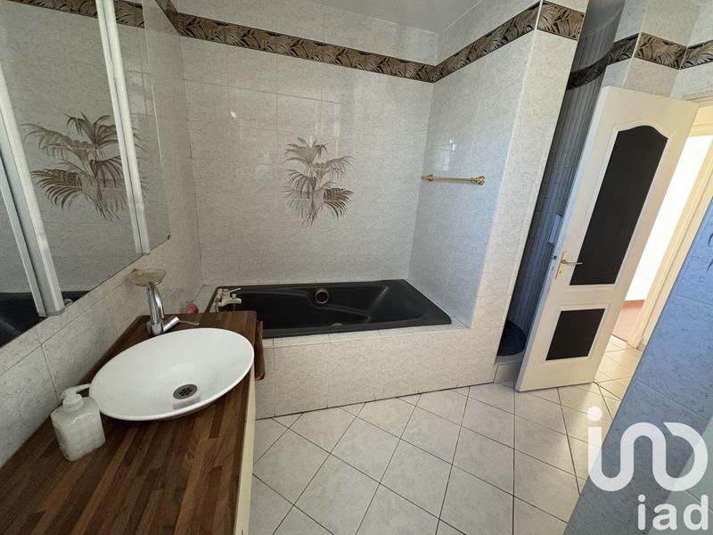 Maison - 120 m² - 4 pièces