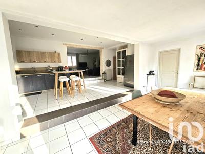 Maison - 184 m² - 8 pièces