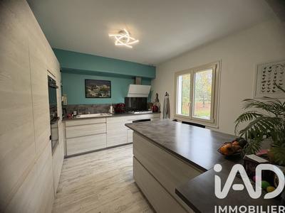 Maison de village - 161 m² - 6 pièces