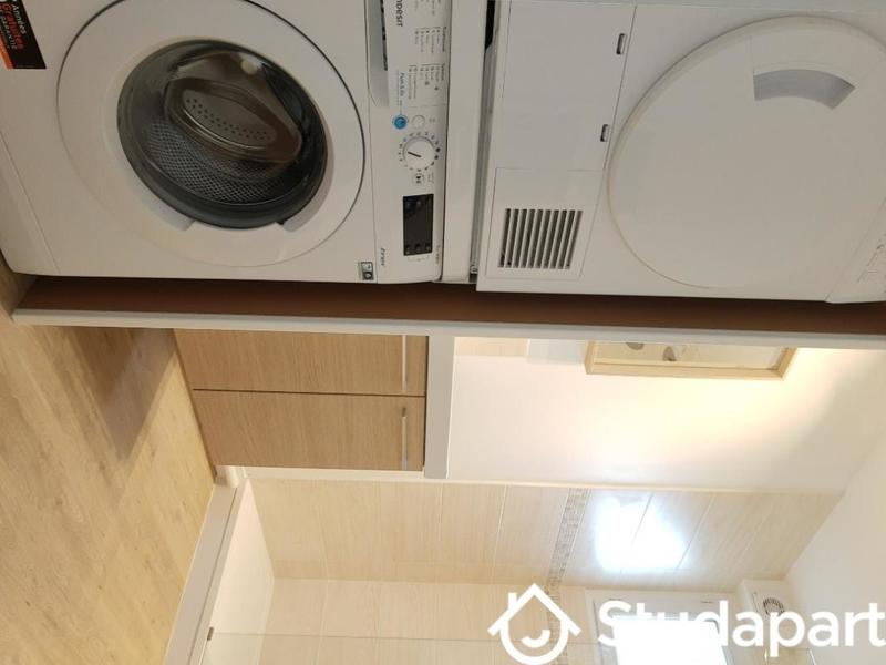 Chambre - 9 m² - 1 pièce