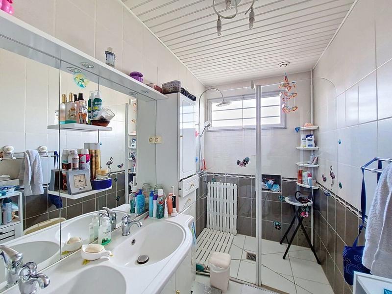 Maison - 104 m² - 4 pièces