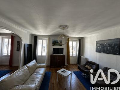 Appartement - 97 m² - 4 pièces