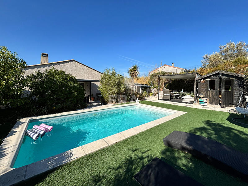 Maison - 93 m² - 4 pièces