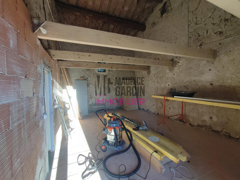 Mas - 150 m² - 8 pièces