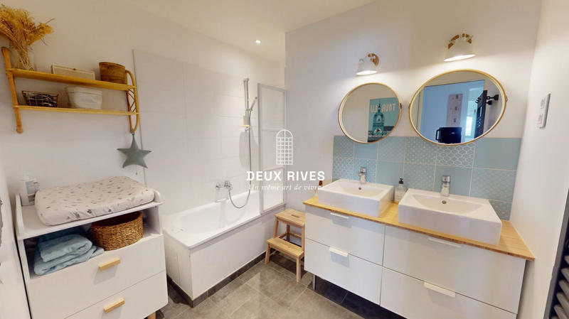 Appartement - 105 m² - 4 pièces