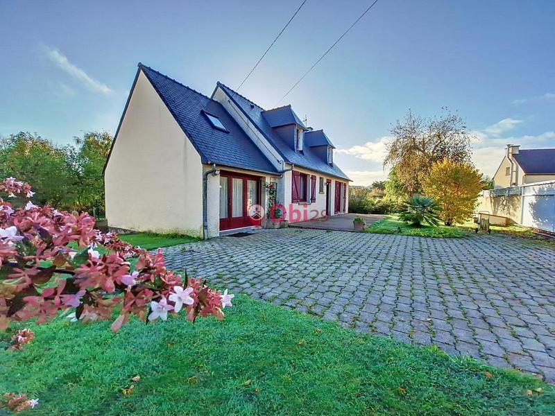 Maison - 95 m² - 5 pièces