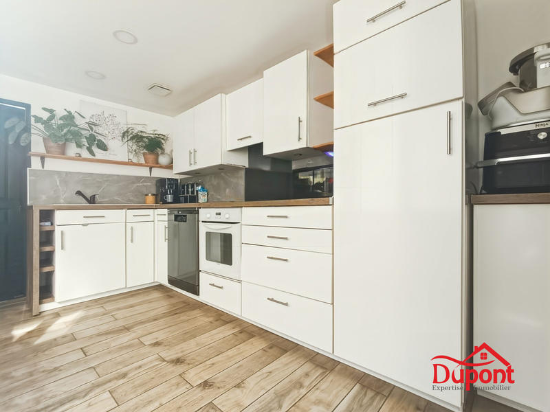 Maison - 121 m² - 5 pièces