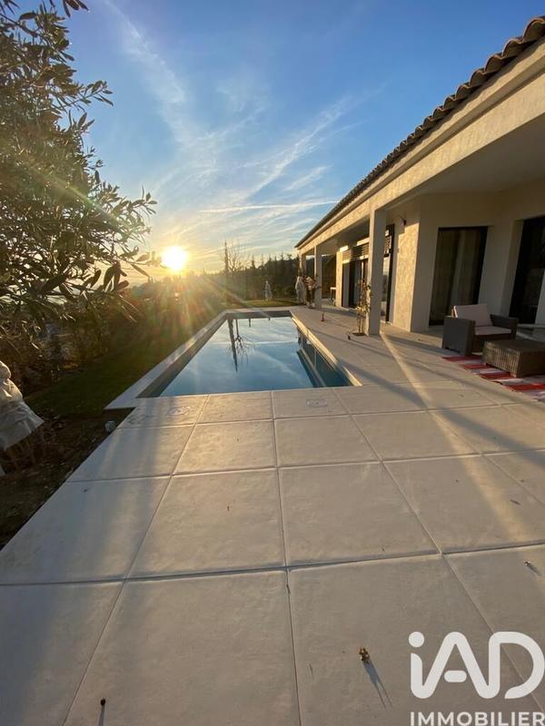 Maison de maîtres - 175 m² - 4 pièces