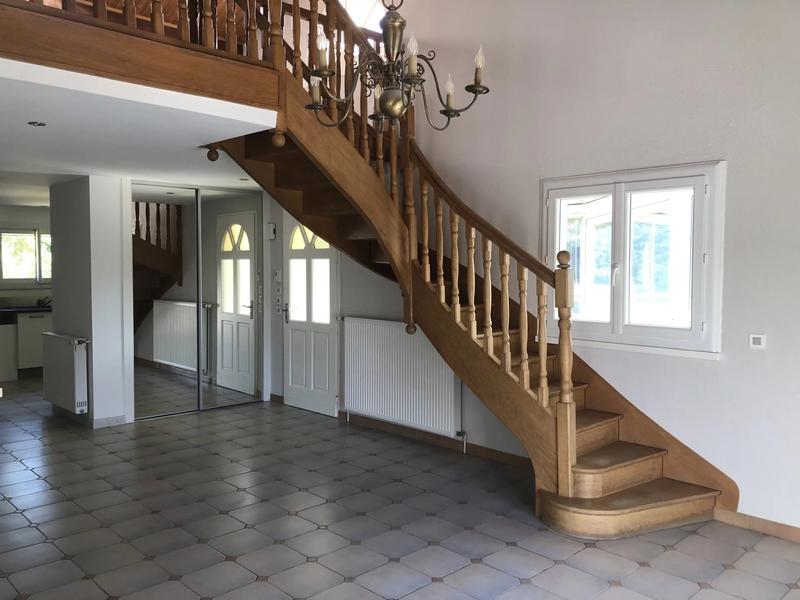 Maison - 205 m² - 7 pièces