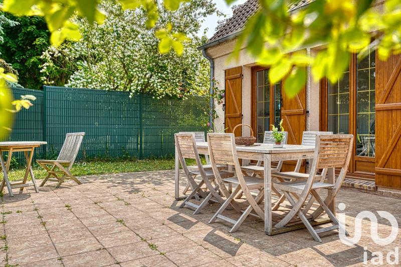 Maison - 151 m² - 6 pièces