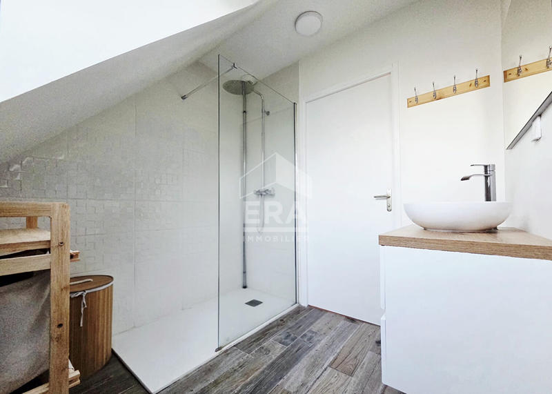 Maison - 100 m² - 6 pièces