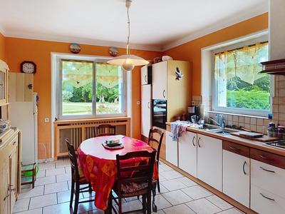 Maison - 196 m² - 7 pièces