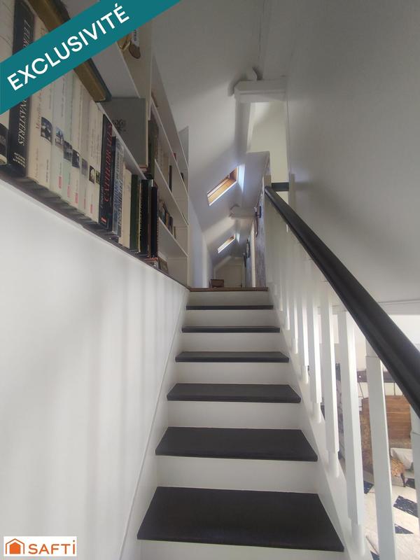 Maison - 275 m² - 8 pièces