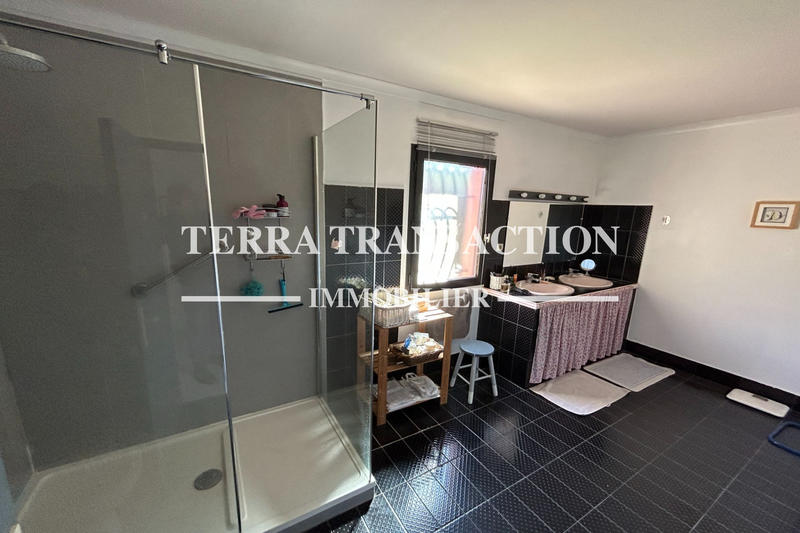 Villa - 136 m² - 6 pièces