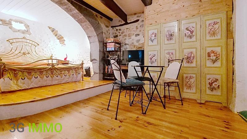 Maison de village - 141 m² - 5 pièces