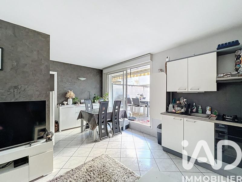 Appartement - 129 m² - 6 pièces