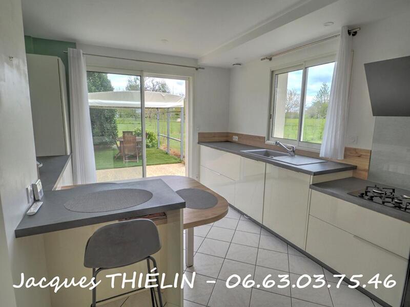 Maison - 203 m² - 8 pièces