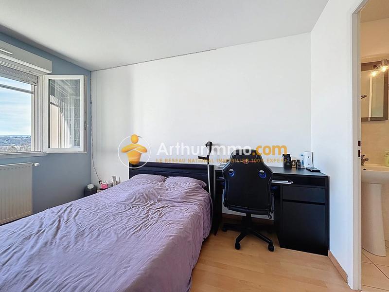 Appartement - 95 m² - 5 pièces