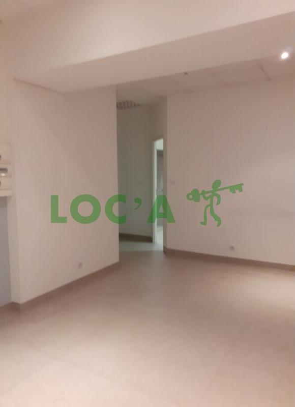 Appartement - 80 m² - 3 pièces