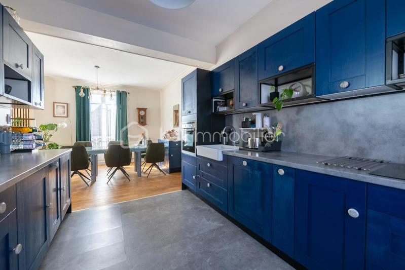 Maison en pierre - 165 m² - 9 pièces