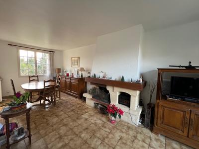 Maison traditionnelle - 100 m² - 6 pièces