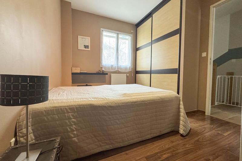 Maison - 105 m² - 4 pièces