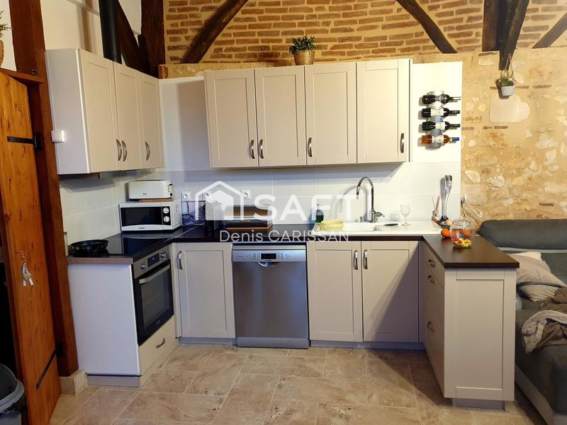 Maison - 316 m² - 13 pièces