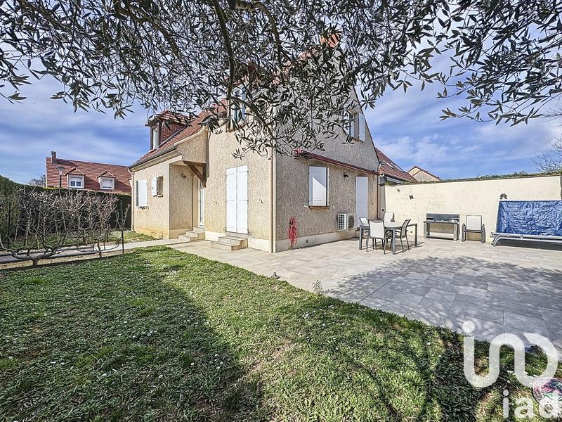 Maison - 105 m² - 4 pièces