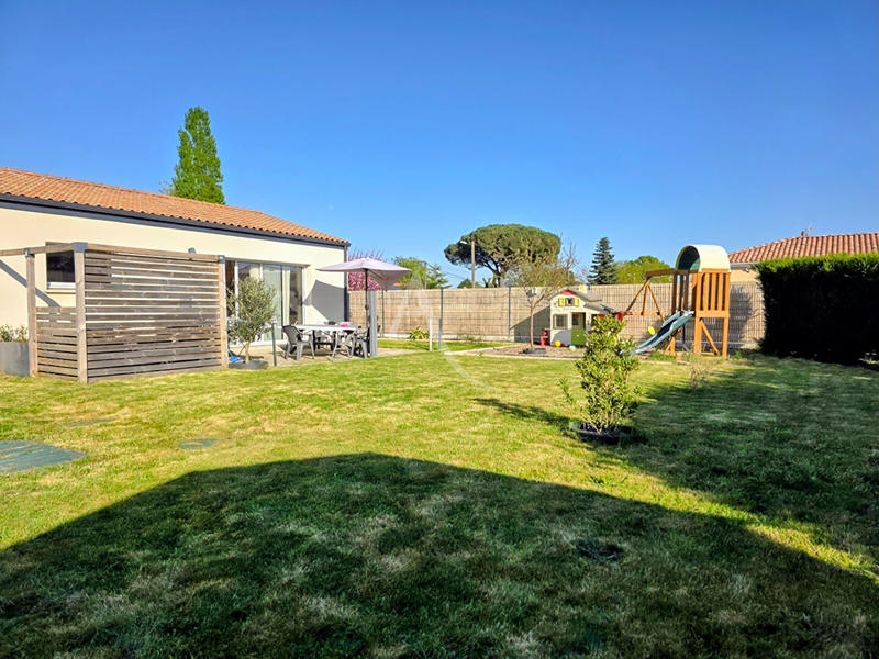 Maison - 94 m² - 5 pièces