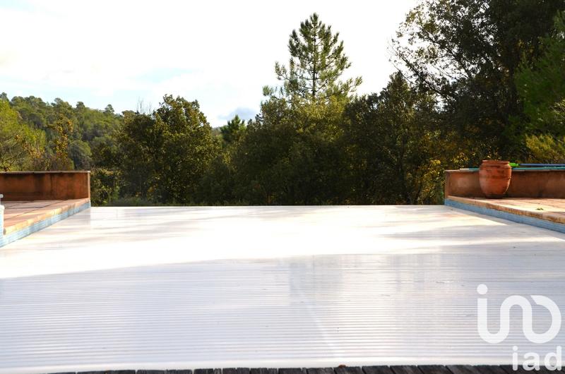 Maison - 230 m² - 6 pièces