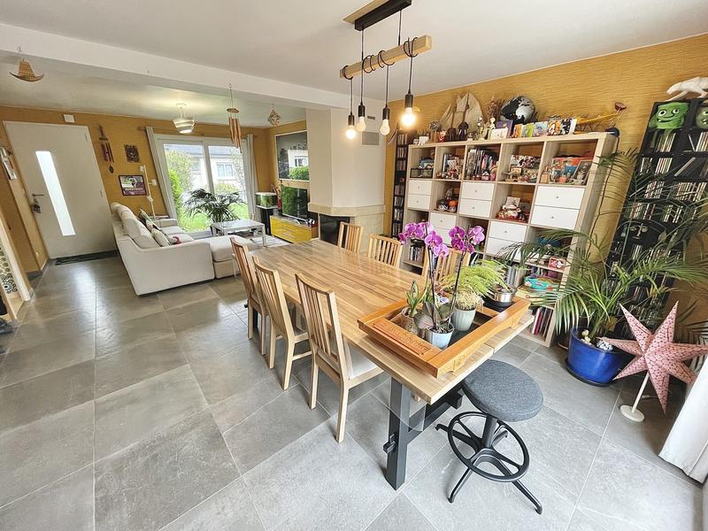 Maison - 112 m² - 7 pièces