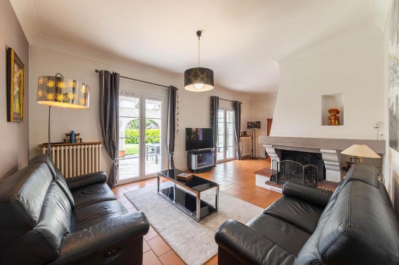 Maison - 181 m² - 8 pièces