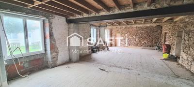 Maison - 243 m² - 5 pièces