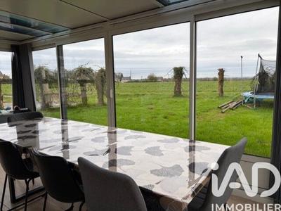 Maison - 90 m² - 5 pièces