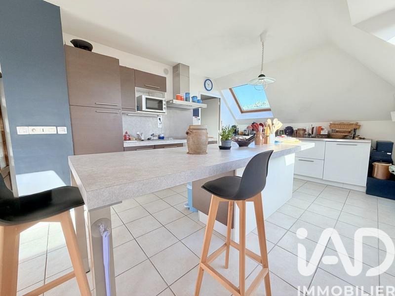 Appartement - 99 m² - 3 pièces