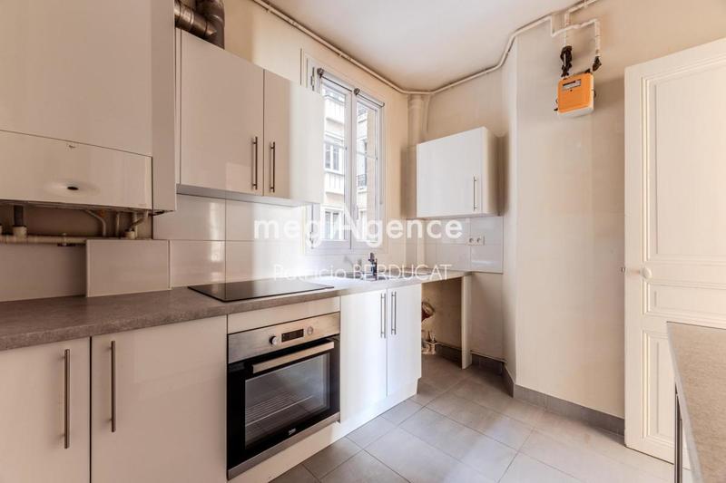 Appartement - 70 m² - 3 pièces