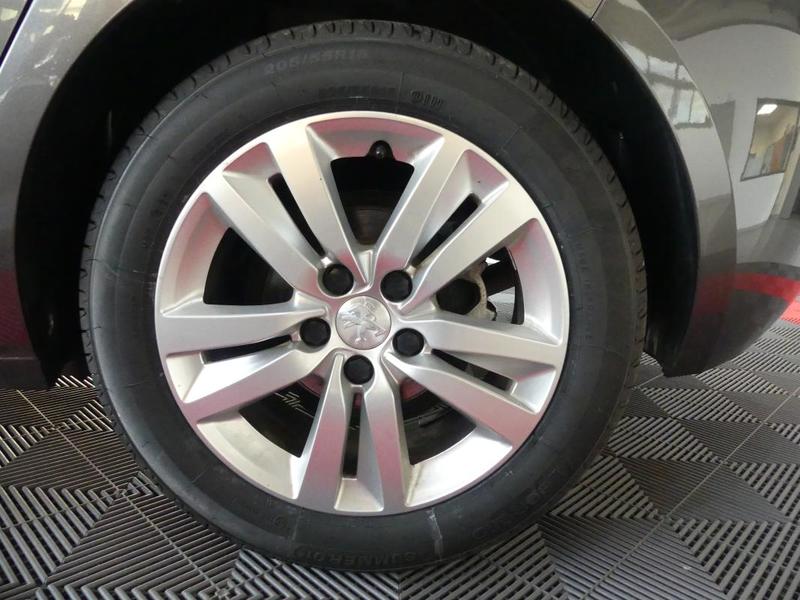 Peugeot 308 II (2) 1.2 Puretech 110 s&amp;S Active Business 108g