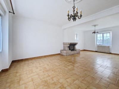 Maison - 150 m² - 7 pièces